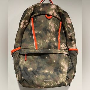 Land’s End camo backpack.